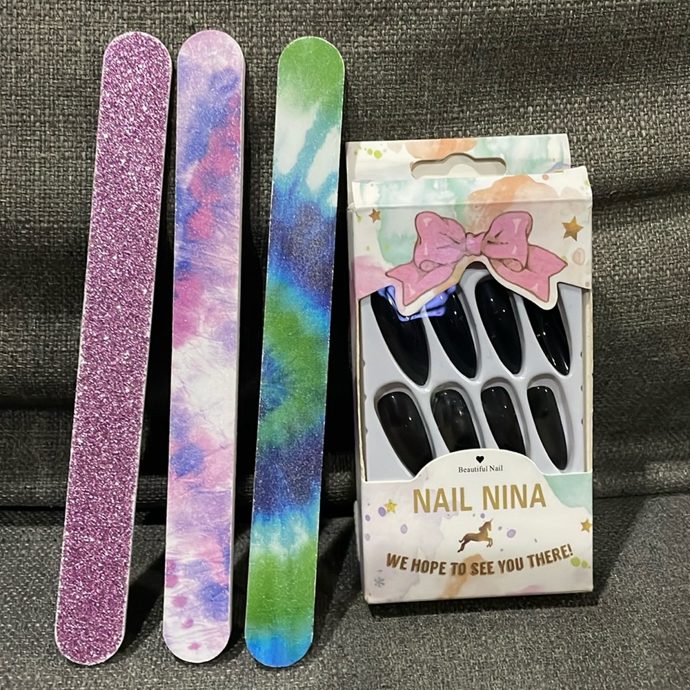Nail Nina Black Stiletto Acrylic Press On Nails